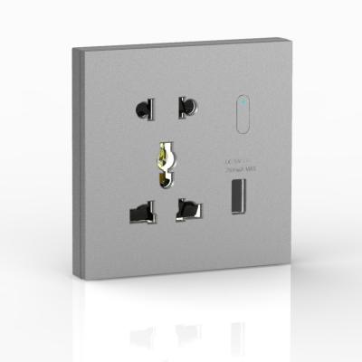 China Residential Tuya Zigbee Wall Outlet WiFi Smart Plug for sale