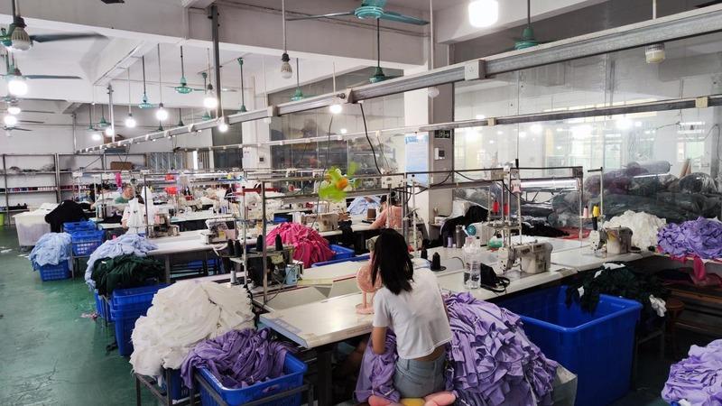 Verified China supplier - Guangzhou Zichen Clothing Co., Ltd.