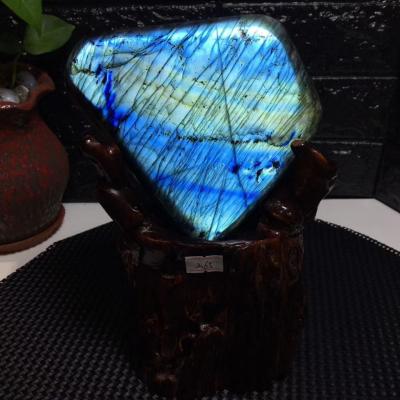 China China new arrival full natural 100% natural quartz crystal labradorite for sale for sale