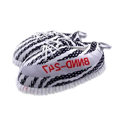 China Medium Size Lightweight Custom Wholesale Shoes Plush Yeezy AJ Sneaker Comfortable Soft Indoor Slippers for sale