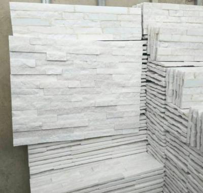 China modern white quartz stone veneer for wall cladding for sale