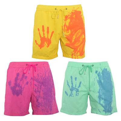 China Hot Selling Anti-wrinkle Men Magic Color Changing Beach Shorts Summer Swimming Shorts Color Changing Shorts for sale