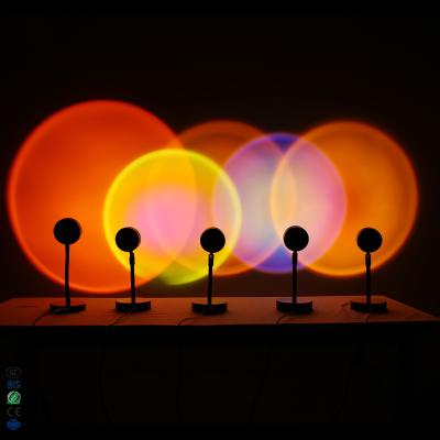 China Modern Modern Living Room Bedroom USB Charging Night Light Rainbow Sunset Light Led Spotlight Table Lamp for sale