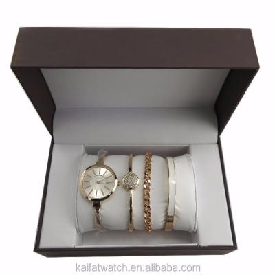 China Water Resistant Fashion Crystal Diamonds Ladies Bracelet Watch Jewelry Gift Set for sale