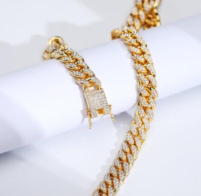 China Hiphop In Stock 18k Gold Plated Hiphop Iced Out Blingbling Cuban Link Chain Necklace for sale