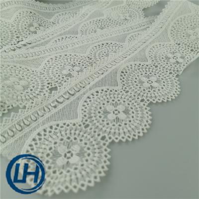 China Breathable Excellent Quality Hot Selling Excellent Quality Breathable Hot Selling Eyelet Wave Edge Decoration Embroidery Lacework Fabric Water Soluble for sale