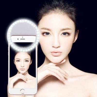 China Mini LATE Popular Drop Shipping Beauty Artifact Smartphone Charging Selfie Beauty Light for sale