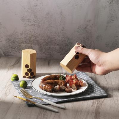 China Sustainable Custom Wholesale Salt Pepper Shaker for sale