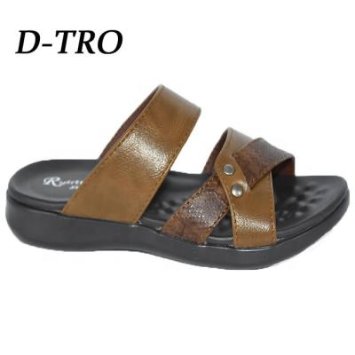 China The Latest Limited Time Discount Grade Light Upper Men's Slippers Flip Flop Slippers Design 2021 Men for sale