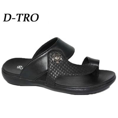 China 2021 Style Men's Sandals Slippers Casual Light Weight Casual Slippers Hot Sale for sale