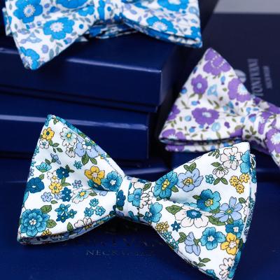 China Cotton Reversible Wholesale Fresh Floral Bow Ties Modern New Style Design Bowties For Men for sale