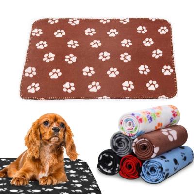 China Sustainable Customized High Quality Pet Fleece Dog Blanket For Home Or Outdoor for sale