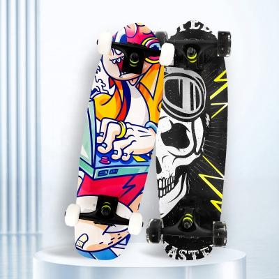 China Youngsters bulk Customized Heat Transfer Printing titanium truck  chrome steel bearing  wood surf skateboard for brush street for sale