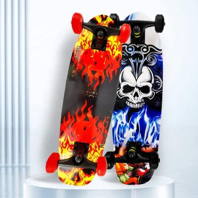 China Youngsters Hot selling Customized Northeast china maple Complete  PU riser pads uncut no CNC  Portable Style wood surf skateboard For Kids for sale