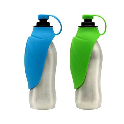 China Sustainable 580ml BPA Free Portable Dog Stainless Steel Water Bottle Pet Water Bottles With Soft Silicone Leaf Design For Travel for sale