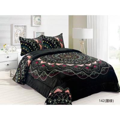 China Sherpa Flannel Fleece Home Quilt Edredones Quilted Patchwork Quilts Blanket for sale