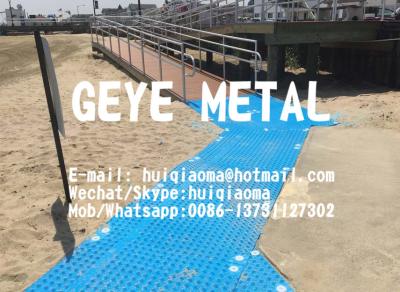 China Resort Mobile Beach Access Mats, Portable Roadway Surfaces, HDPE/UHMWPE Temporary Road Mats for sale