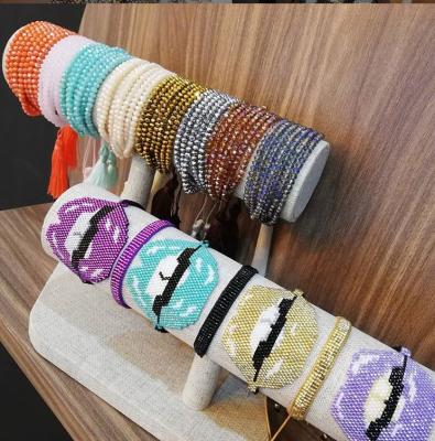 China BOHIME Personalized Handmade Jewelry Japanese Miyuki Sees Beads Jewelry Polychromatic Lip Shape Bracelet for sale