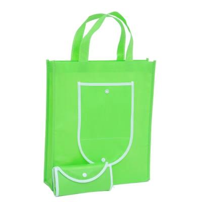 China Custom promotional reusable reusable non woven folding reusable bolsa bag with button for sale