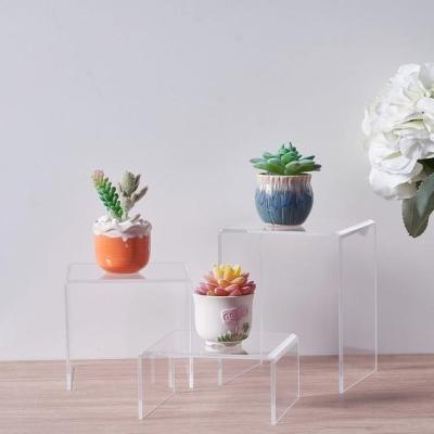 China Environmental Friendly MY Classic Acrylic Display Riser 3pcs Set Customize Jewelry Toy Doll Display Riser Shelf U Shape Display Stand for sale