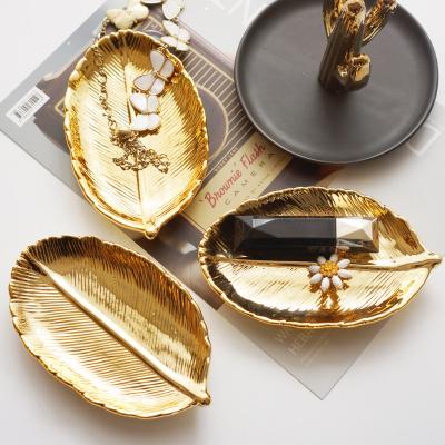 China Europe Gold Leaves Jewelry Tray Decoration Household Storage Ceramic Dishes Jewelry Ring Dish Tray Organizer for sale