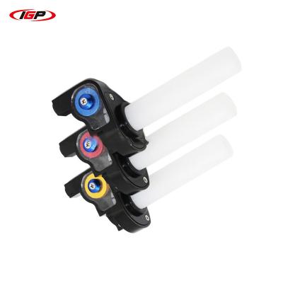 China Modern Aluminum Plastic Bench Twist Throttle Grip 22.2mm Motorcycle Throttle Grips for sale