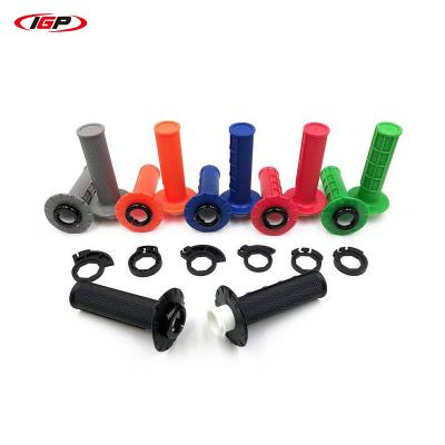 China Modern Motorcycle Throttle Grip Non Slip 22mm Grip Bar Rubber Grip for sale