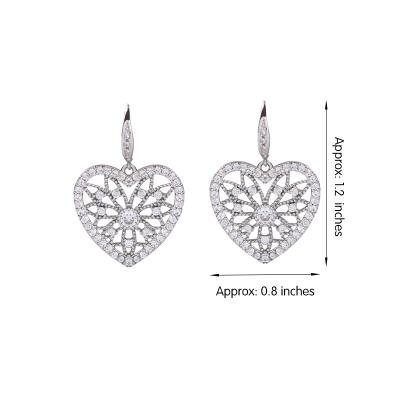 China Newest Love Bee Hollow Design Zircon Design Stud Earrings Women Wedding Fashionable OEM Style Elegant Unique Party Gift Wholesale FASHIONABLE for sale