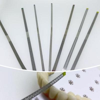 Cina L'OEM ha personalizzato Diamond Dental Strips per i denti professionali che imbianca in vendita