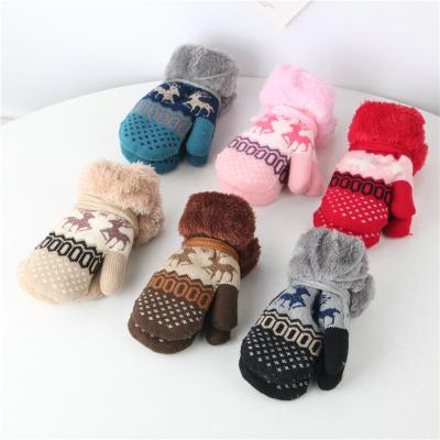 China Jacquard Veijer Toddler Christmas Snowflake Print Keep Warm Thick Plush Mittens Mow Winter Striped Gloves for sale