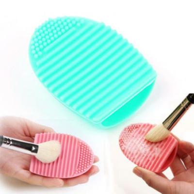 China Eco-friendly Portable Eco-friendly Makeup Brush Tools Sweep Silicon Egg Cleansing Brush Cleaner for sale