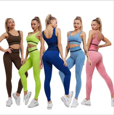 China New Breathable Sports Wear Women's Yoga Suit Fitness Suit Sports Underwear Suit Sets Gym Pants Fitness Tight Hip Lifting Sportswear for sale