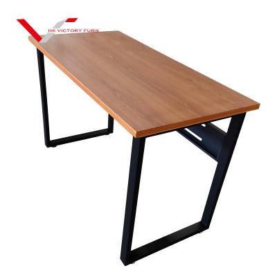 China Modern Simple Steel Tube PC Office Desk Table Personal Computer Desk Modern School Furniture for sale