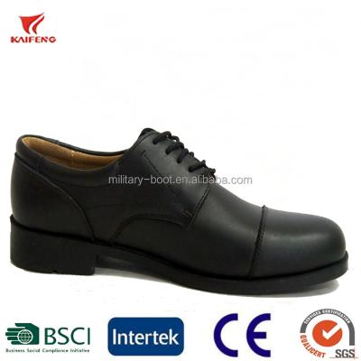 China Kaifeng innovation boots military toe leather shoes common leader shoes best price for sale