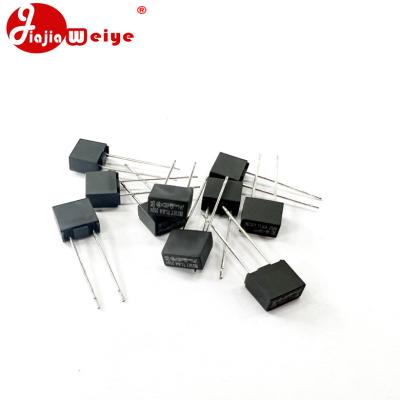 China Plastic Micro Square Fuse T1.6A 250V SET 8x8x4mm for sale