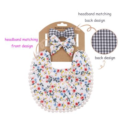 China Boho Cotton Drool Bib Floral Double Sided Reversible Towel Washable Baby Shower Gift Set with 2 Bows Headband Hair Tie for sale