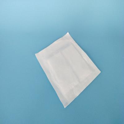 Cina Costo Prezzo Ospedale Medico Pad di gaze sterile 100% cotone Swab di gaze con certificato CE in vendita