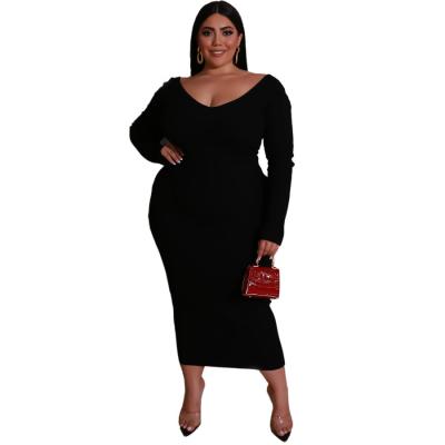 China XL-6XL Anti-Static Women's Dress Black V-Neck Plus Size Sweater Dresses Long Sleeve Winter for sale