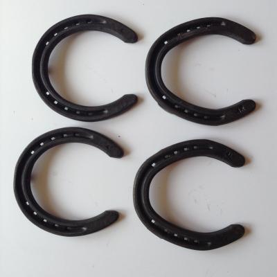 China Black Q235 Steel / Iron / Rubber Horseshoes For Horses , U shaped for sale