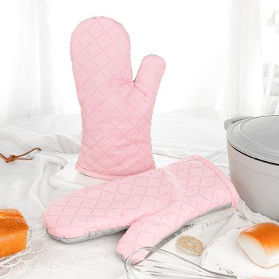 China Fun Choice Traditional 2 Pack Non Slip Kitchen Oven Gloves Heat Resistant Cotton Oven Mitts With Quilted Liner for sale