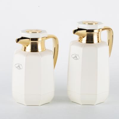 China WITH New Upcoming Plastic Octagon Body BPA FREE Rose Gold Liner Arabic 1.0 Liter Flask Tea Flask Glass for sale