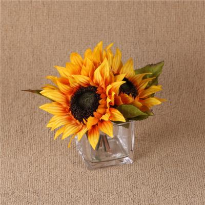 China Top Grade Sunflower Decoration Sunflower Large Grade Decoration Flower With Glass Jar for sale