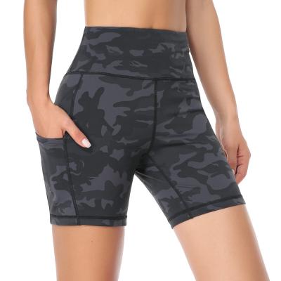 China New Camouflage Breathable Pocket Design Mid-Length Side Breathable Yoga Shorts Quick Dry OEM Accept Gym Arm Warmers For Women for sale