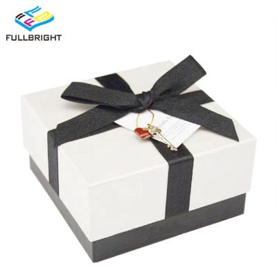 China Custom Materials Dongguan OEM White Jewelery Bow-knot Recycled Luxury Packaging Paper Gift Box for sale