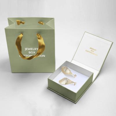 China Recycled Materials Wholesale Custom Logo Luxury Jewelry Paper Gift Box Set Earring Bracelet Pink Necklace Ring Box Jewelry Packaging Box for sale