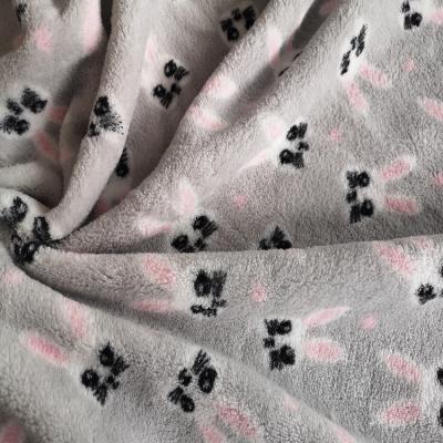 China 2019 Shrink-resistant New Fashion Printed Soft Coral Fleece Fabric For Pajamas Covering Lining for sale