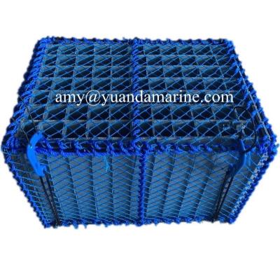 China Shrimp storing pot for shrimp with inner plastic lattice for sale