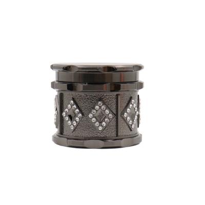 Chine 53*60mm Herb Tobacco Grinder With Rhinestones en alliage de zinc pour la fumée à vendre