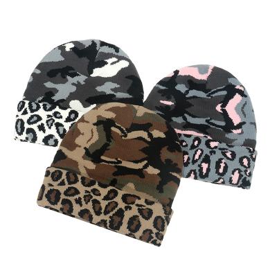 China COMMON Custom Warm Acrylic Beanie Camouflage Winter Fashion Logo Knitting Hat For Women for sale