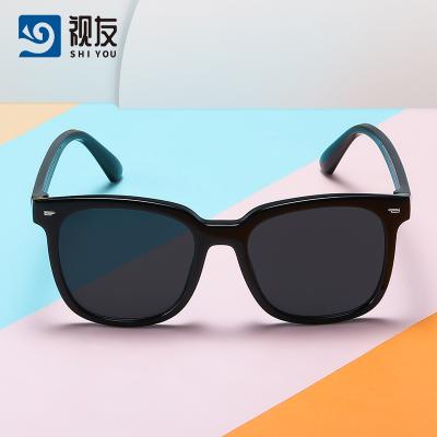 China Fashion TR Sunglasses Kids Sun Glass Light Weight Polarized Sun Glasses Children Kids Sunglasses for sale